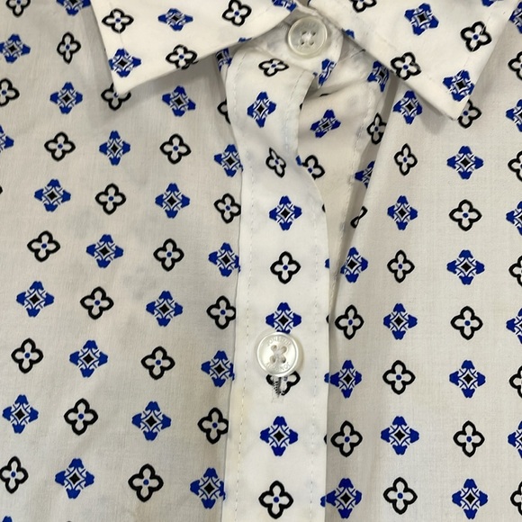 Jones New York  Signature Woman’s Shirt - Picture 5 of 8
